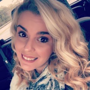 Meet your Posher, Samantha